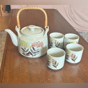 Otagiri Floral Teapot and Cup Set - Cream with Red and Yellow Accents